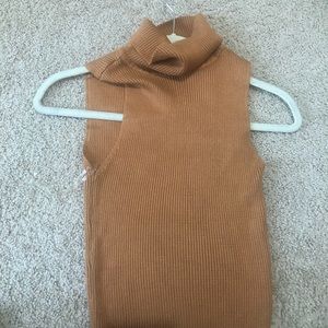 Kendall and kylie sleeveless knit top